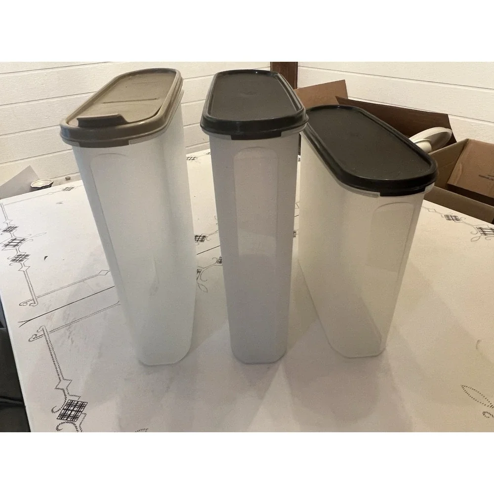 Set of 3 Tupperware Modular Mates Vintage Cream With Pour Spout. 2 Black #4&5